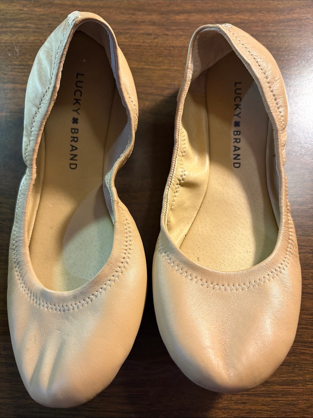 Lucky Brand Women's Beige Leather Ballet Flats